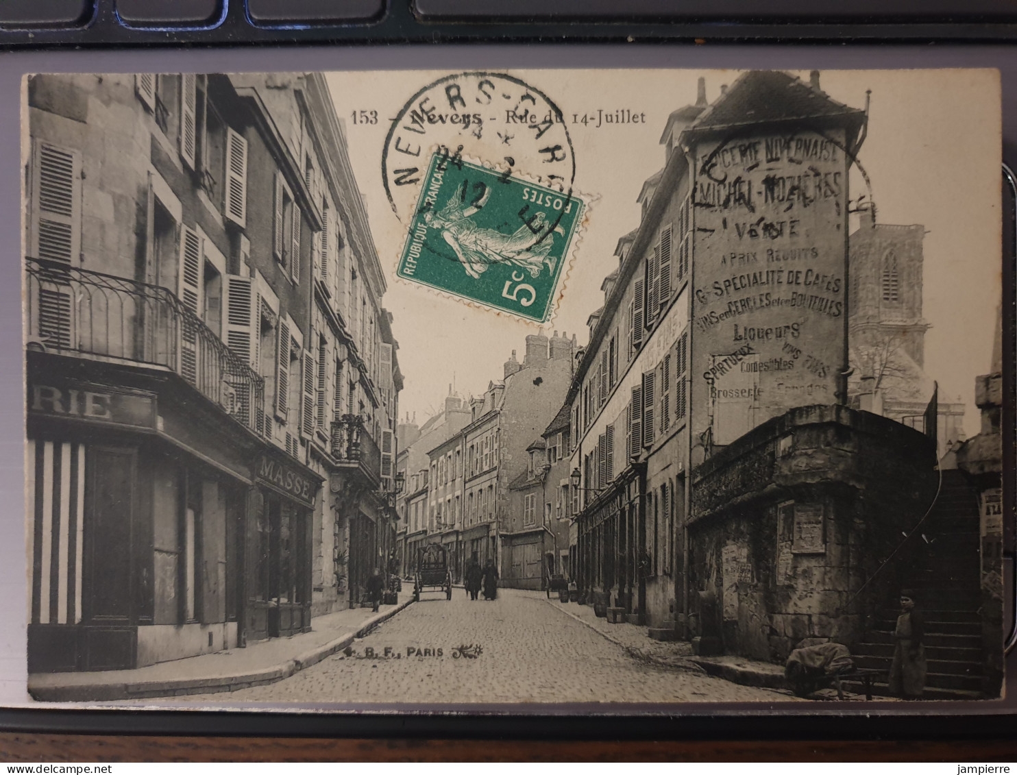 153. Nevers - Rue Du 14 Juillet - Nevers