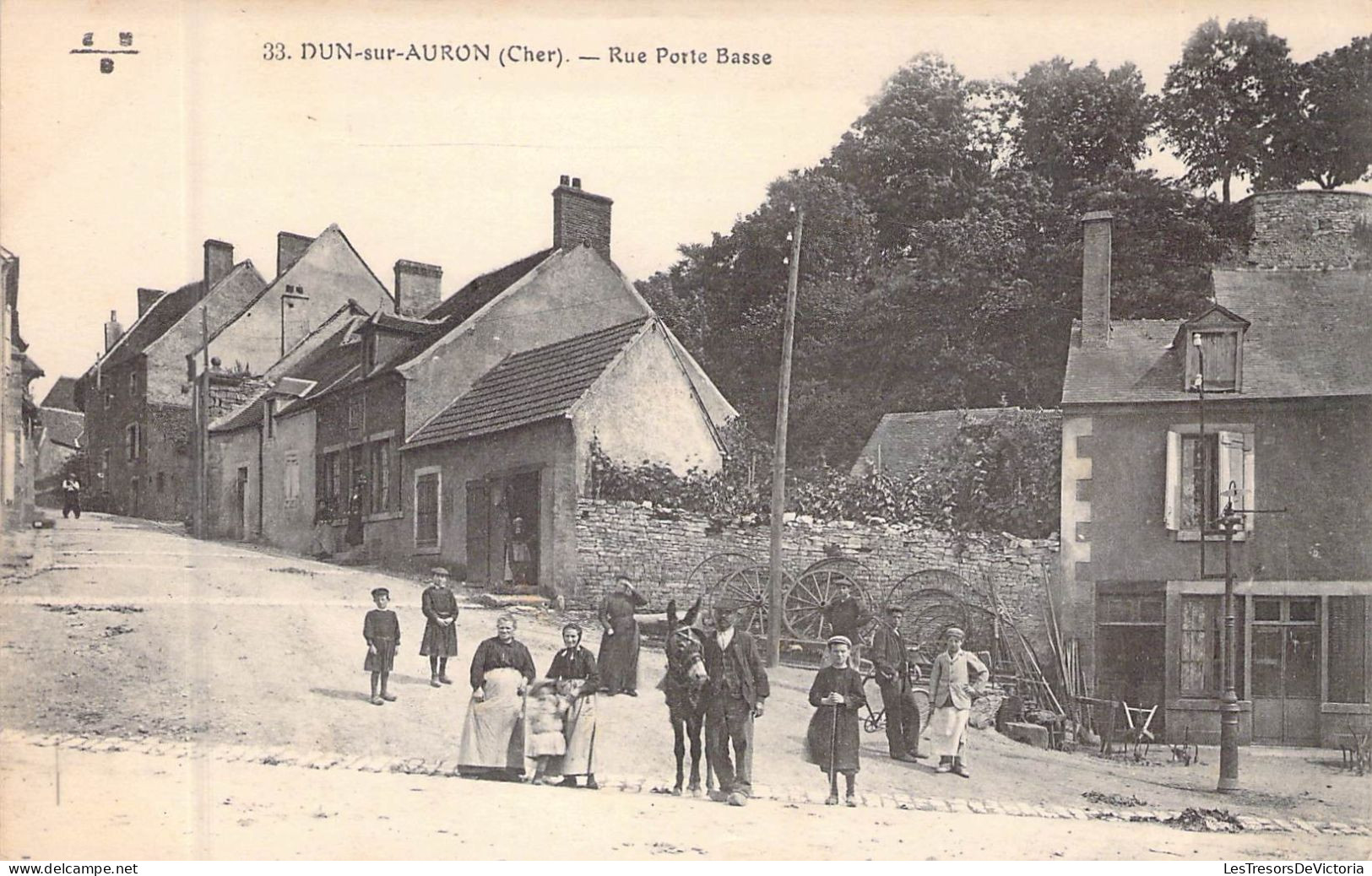 FRANCE - 18 - DUN SUR AURON - Rue Porte Basse - Carte Postale Ancienne - Dun-sur-Auron