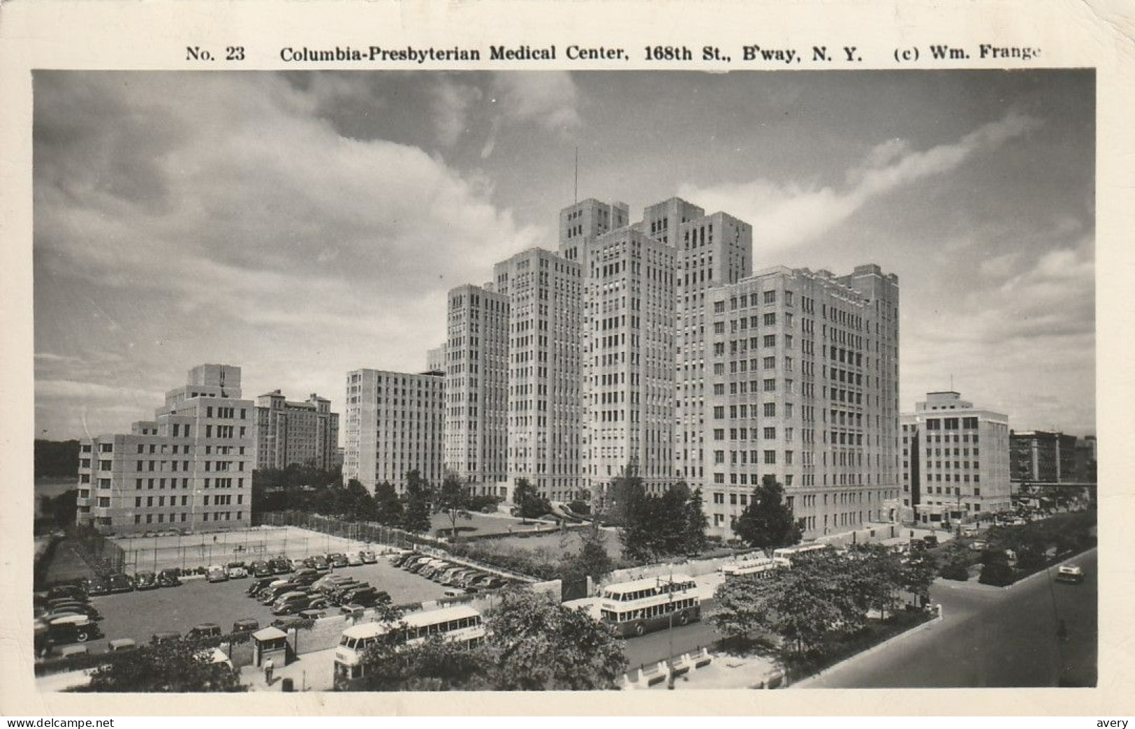 Colombia Presbyterian Medical Center, 168th St., B'way, New York  (c) Wm. Frange Real Photo - Gesundheit & Krankenhäuser