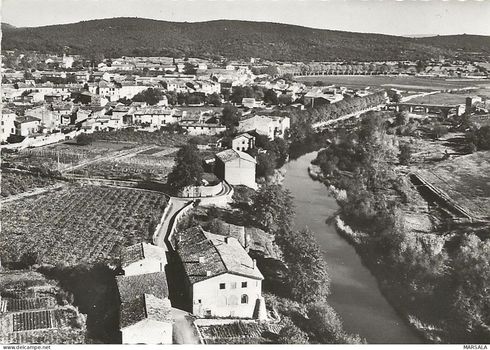 CPSM Quissac Quartier Le Bosc Et Vallée De La Vidourle - Quissac