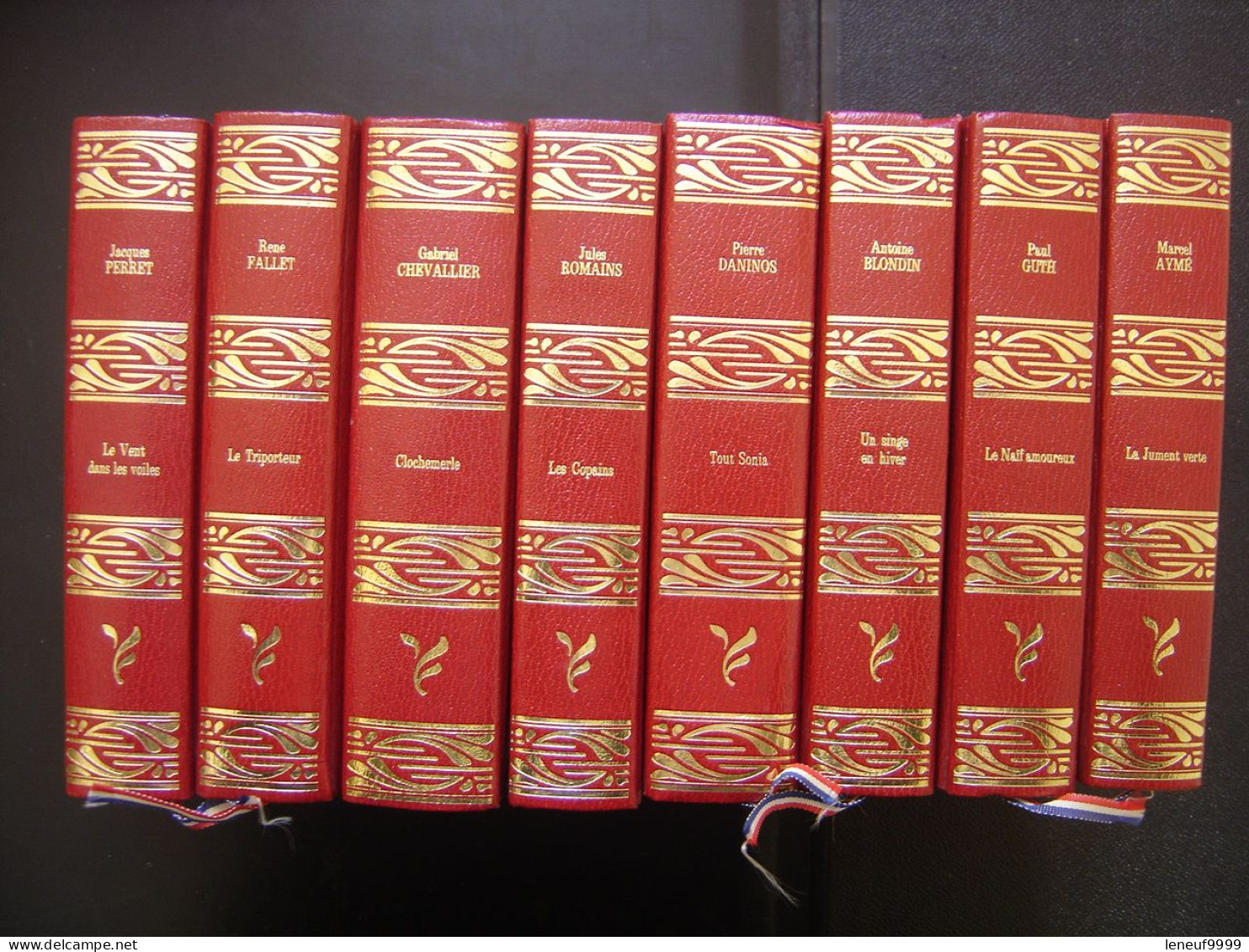 Collection De 8 Volumes Reliés Or Et Rouge Des Editions Rombaldi Circa 70 - Wholesale, Bulk Lots