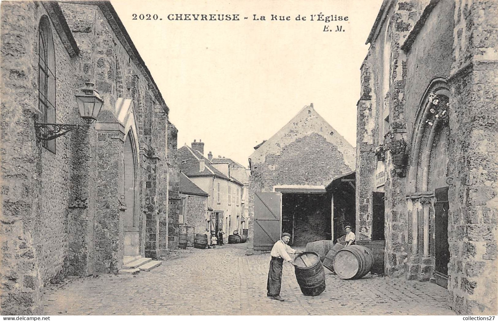 78-CHEVREUSE- LA RUE DE L'EGLISE - Chevreuse