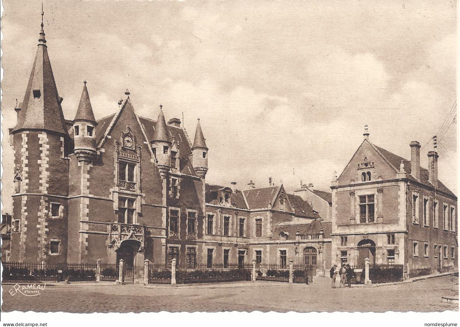 18695) France Etampes L'Hotel De Ville See Others - Ile-de-France