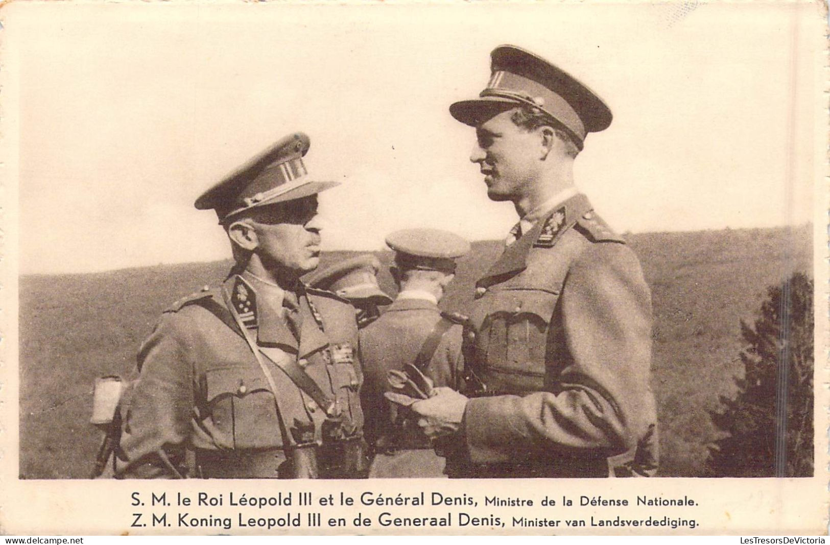 FAMILLES ROYALES - S.M. Le Roi Léopold III Et Le Général Denis Ministre De La Défense Nationale - Carte Postale Ancienne - Koninklijke Families