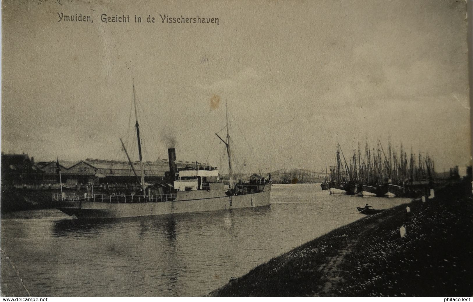 IJmuiden // Gezicht In De Visschershaven 1911 Hoek Vouw - IJmuiden