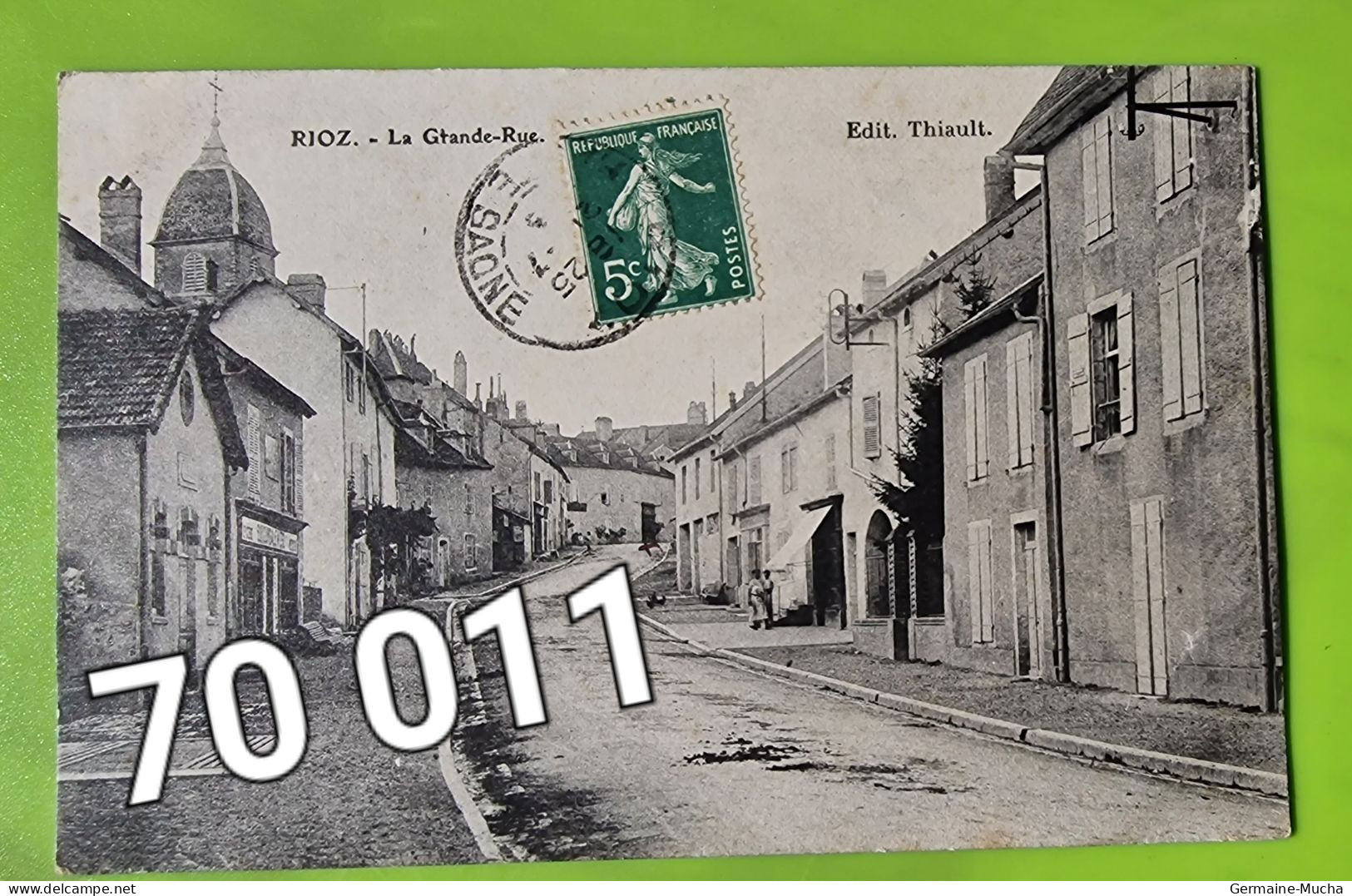 70 011 RIOZ La Grande Rue     .. ETAT : .Bon   VOIR SCAN POUR DEFAUT - Rioz