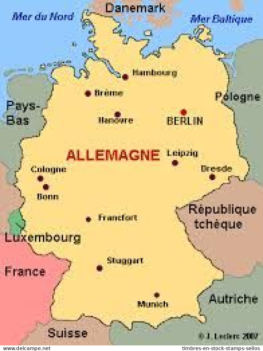 VRAC ALLEMAGNE 100 gs GERMANY LARGE ON PAPER UNIQUEMENT GRANDS FORMATS SUR FRAGMENTS