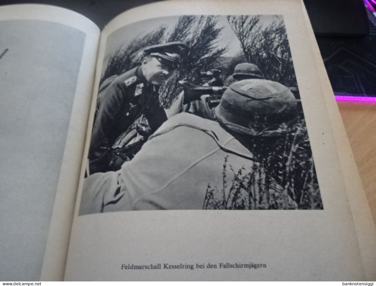 1  Buch Vom Schiffsjungen zum Fallschirmjäger-General   vom Bernhard Ramcke 1943