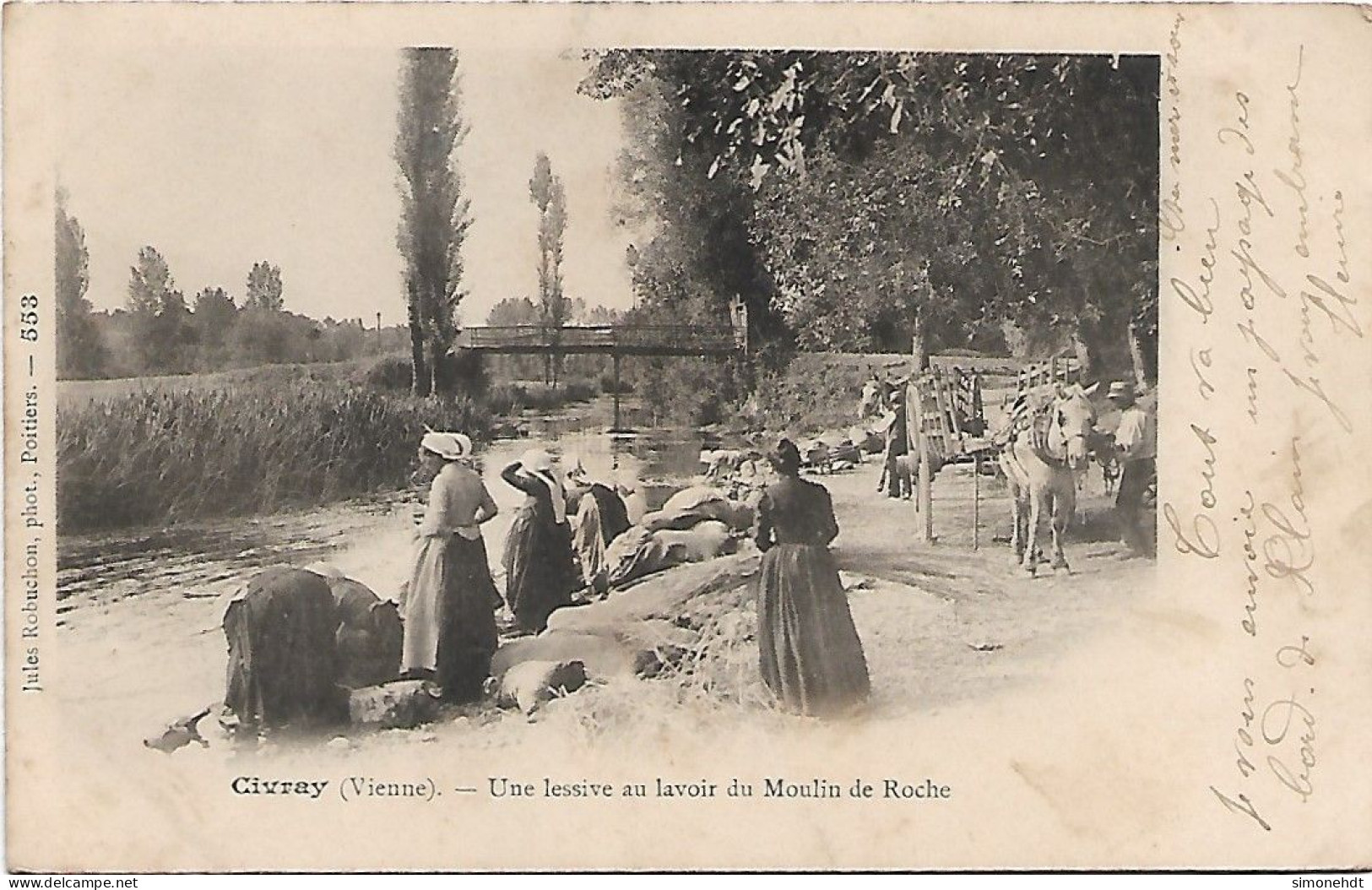 CIVRAY - Lavandiéres Au Lavoir Du Moulin De Roche - Civray