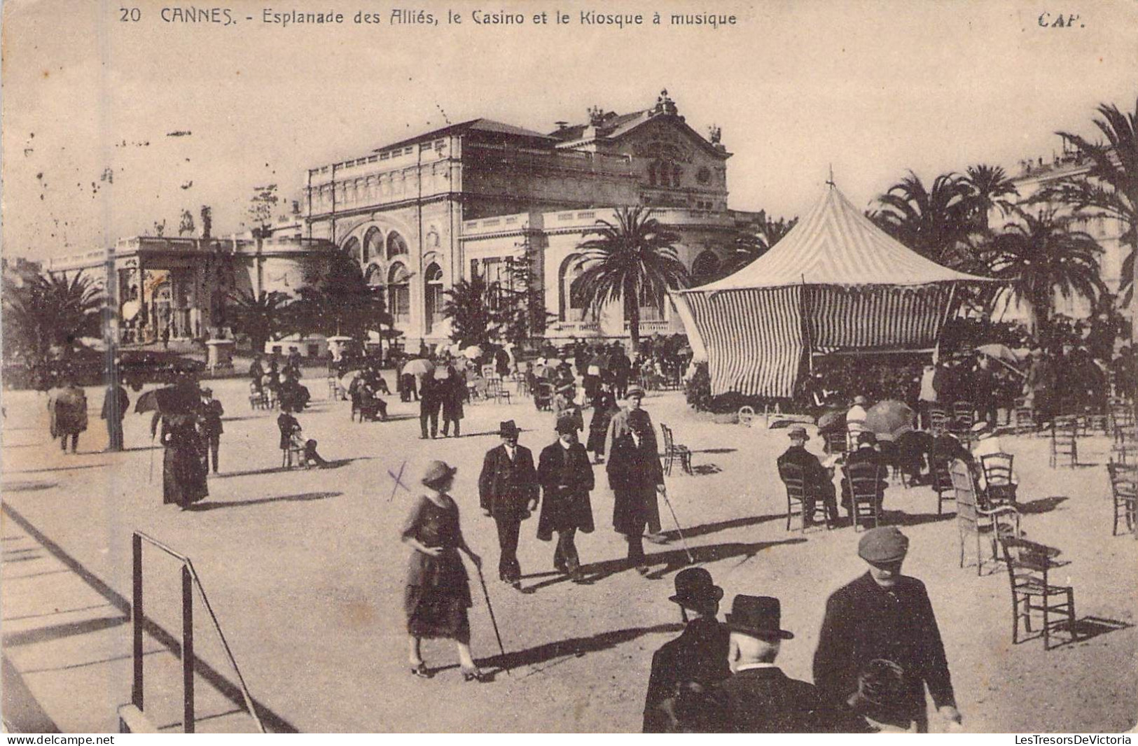 FRANCE - 06 - CANNES - Esplanade Des Alliées - Le Casino Et Le Kiosque à Musique- Carte Postale Ancienne - Cannes