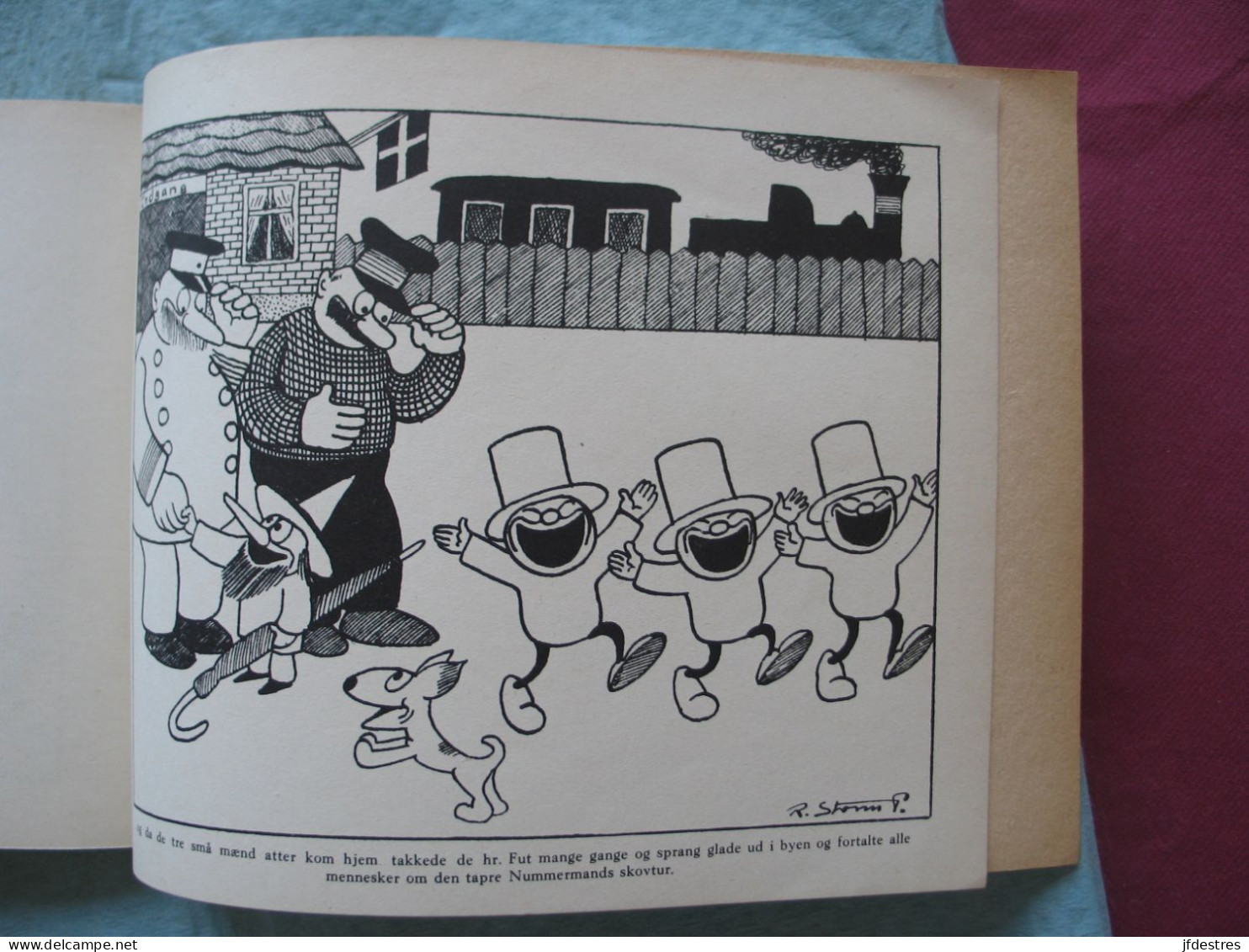 R. Storm Petersen De tre sma maends rejse til solen,  Branner og  Korch  1953?  Humour danois.  from Safford Cape