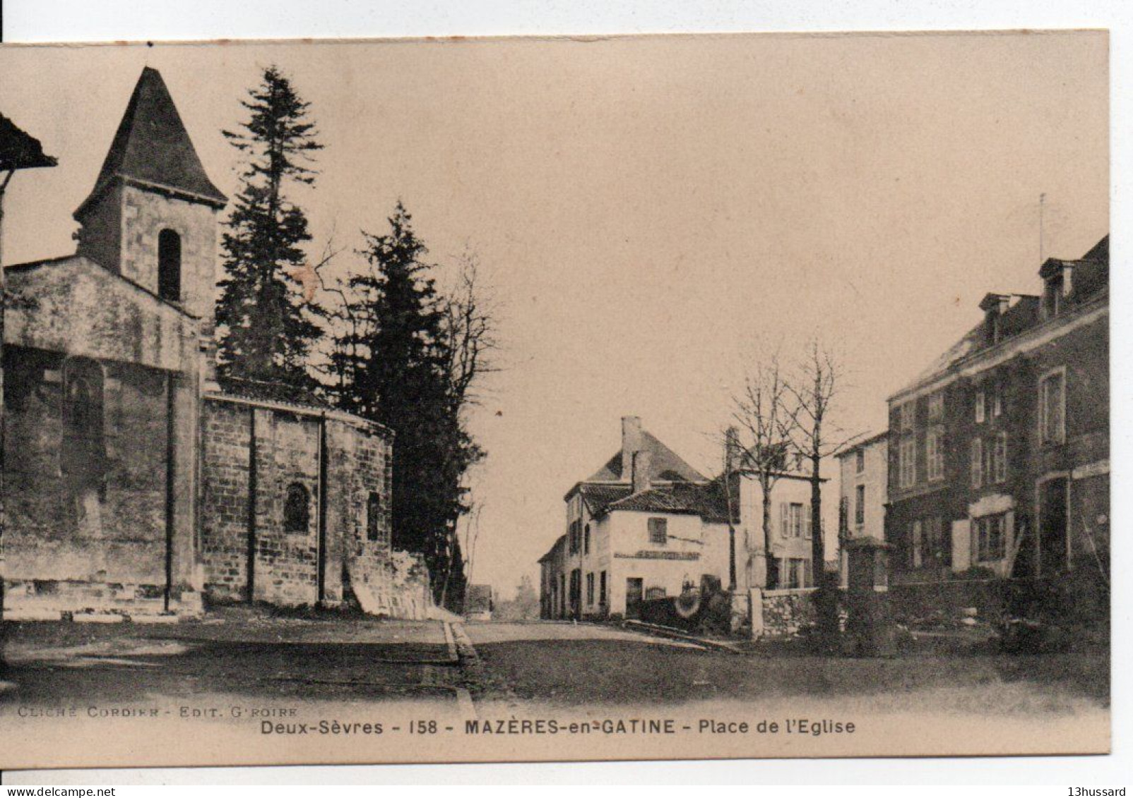 Carte Postale Ancienne Mazières En Gatine - Place De L'Eglise - Mazieres En Gatine