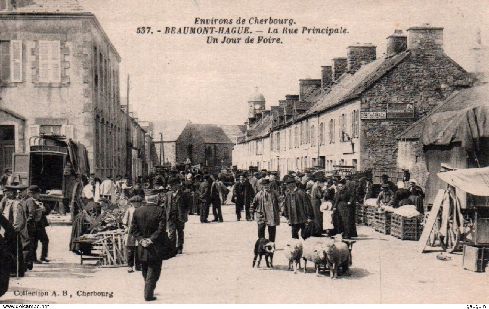 CPA - BEAUMONT-HAGUE - La Rue Principale - Un Jour De Foire - Edition A.B. - Beaumont