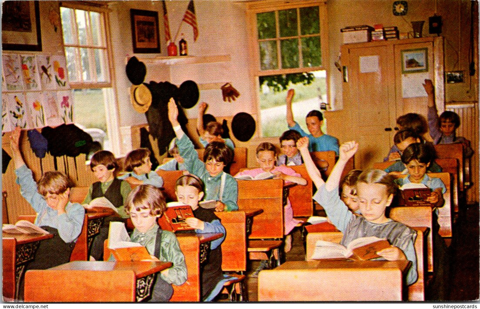 Pennsylvania Greetings From Dutch County Amish Children At School - Lancaster