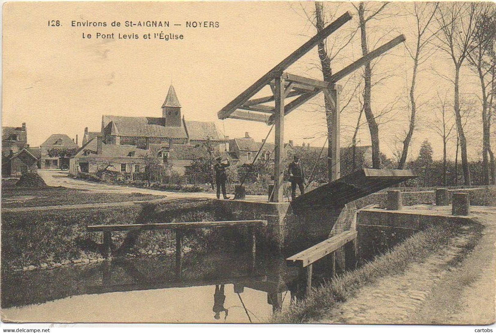 41 Environs De St-Aignan  NOYERS  Le Pont Levis Et L'Eglise - Noyers Sur Cher