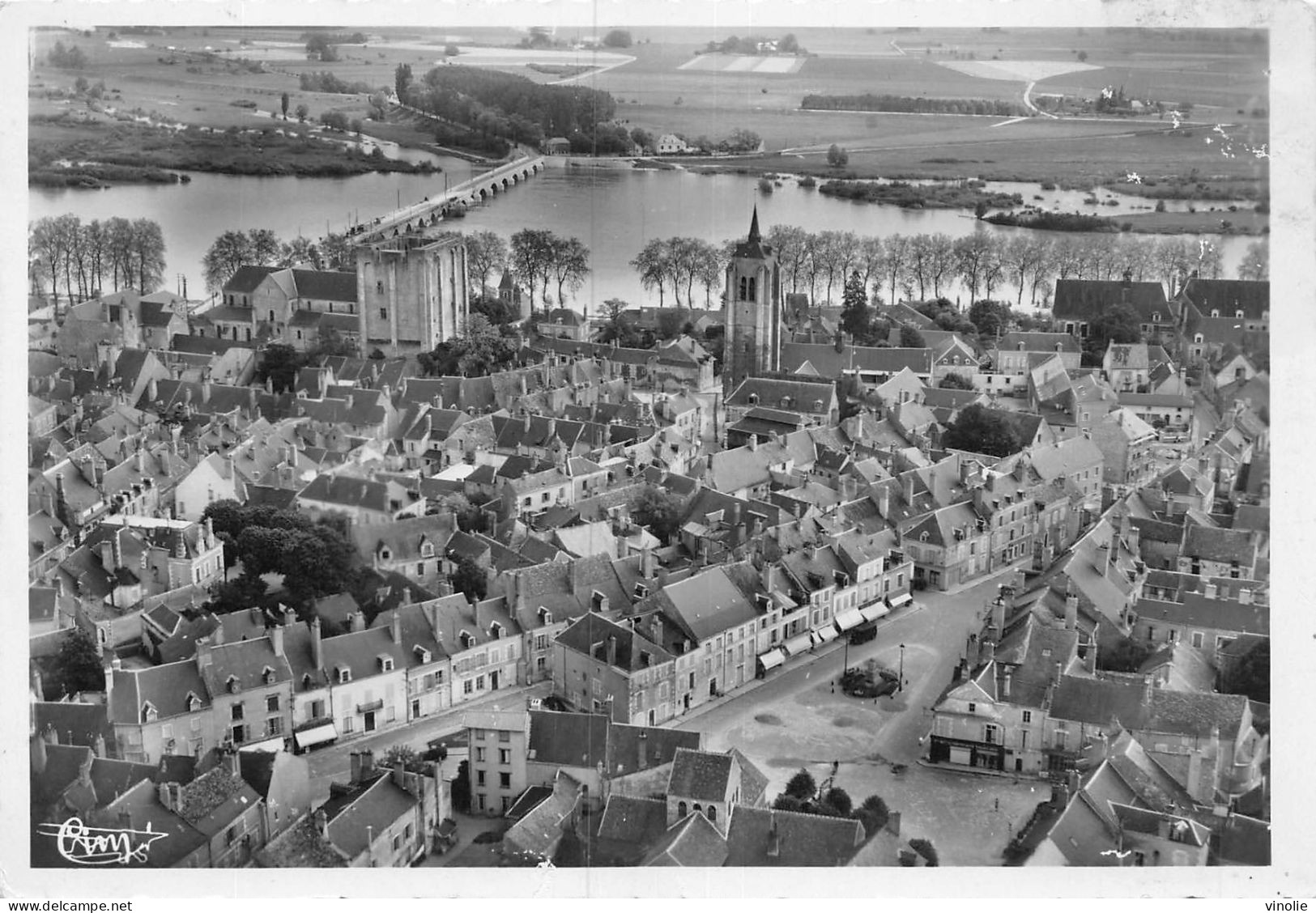 P-23-TPL-2042 : BEAUGENCY. VUE AERIENNE - Beaugency