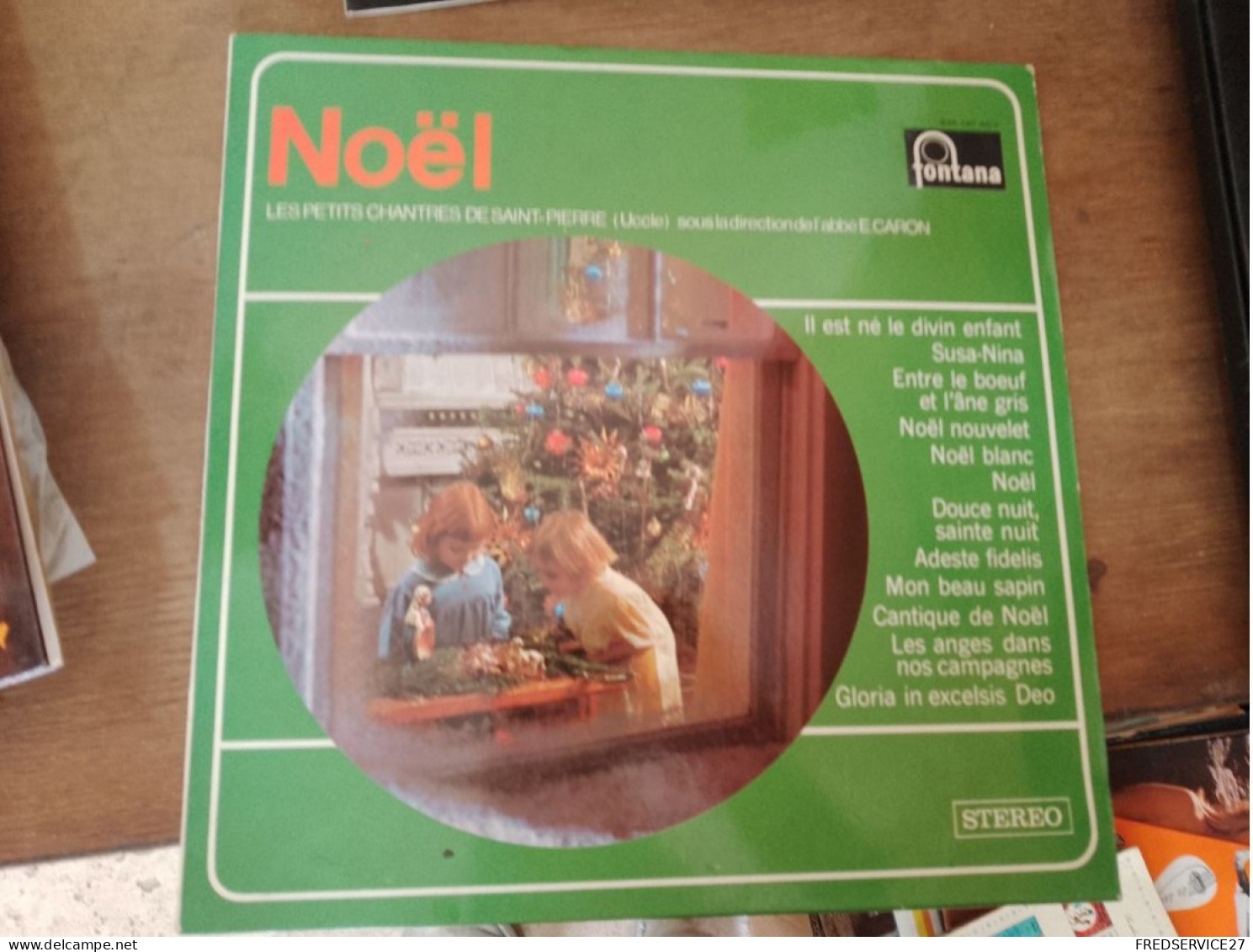 89 //    NOEL / LES PETITS CHANTRES DE SAINT-PIERRE - Weihnachtslieder