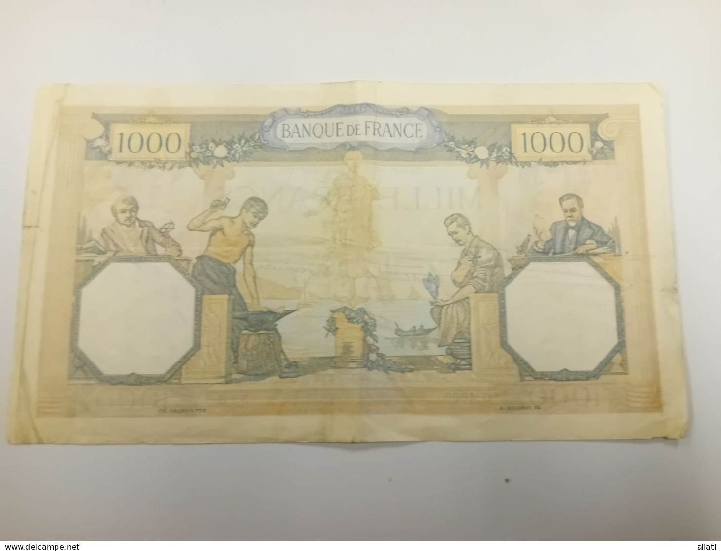 Un Billet De 1000 Francs Françaises - 1 000 F 1927-1940 ''Cérès Et Mercure''