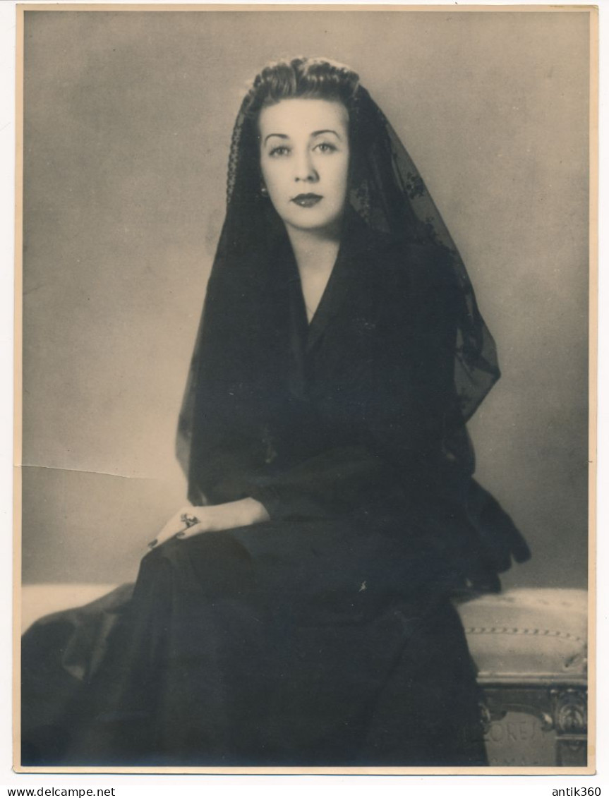 Photographie Ancienne Portrait Artistique De Mme AUXION DE RUFFÉ Assise - Beauté 1920 - 1930 Aristocratie Belgique - Geïdentificeerde Personen