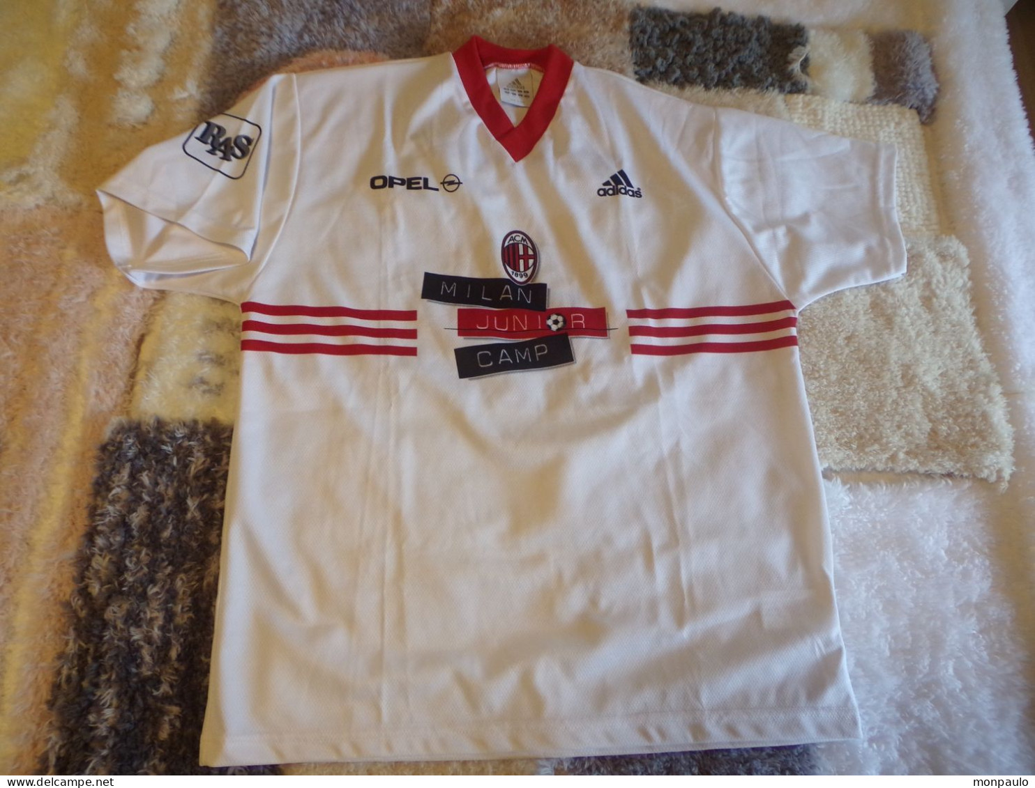 Sport. Football. Habillement. Maillot De Football Blanc, équipe Milan Junior Camp (taille 10ans) (marque Adidas) - Habillement, Souvenirs & Autres