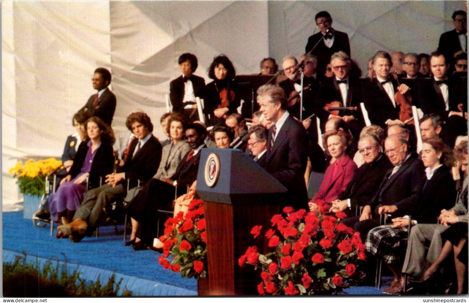 President Jimmy Carter With Former First Ladies Jacqueline Kennedy Onassis And Lady Bord Johnson Dedicating Library - Présidents