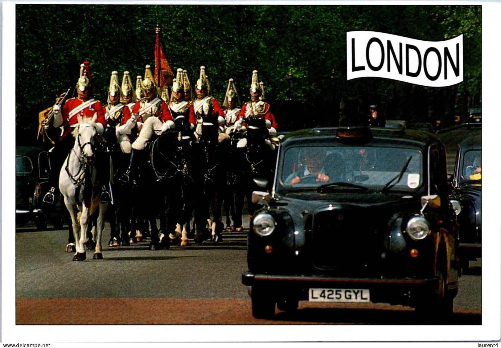 (4 P 34) UK - Horse Guards & Black Cab Taxi - Taxis & Huurvoertuigen