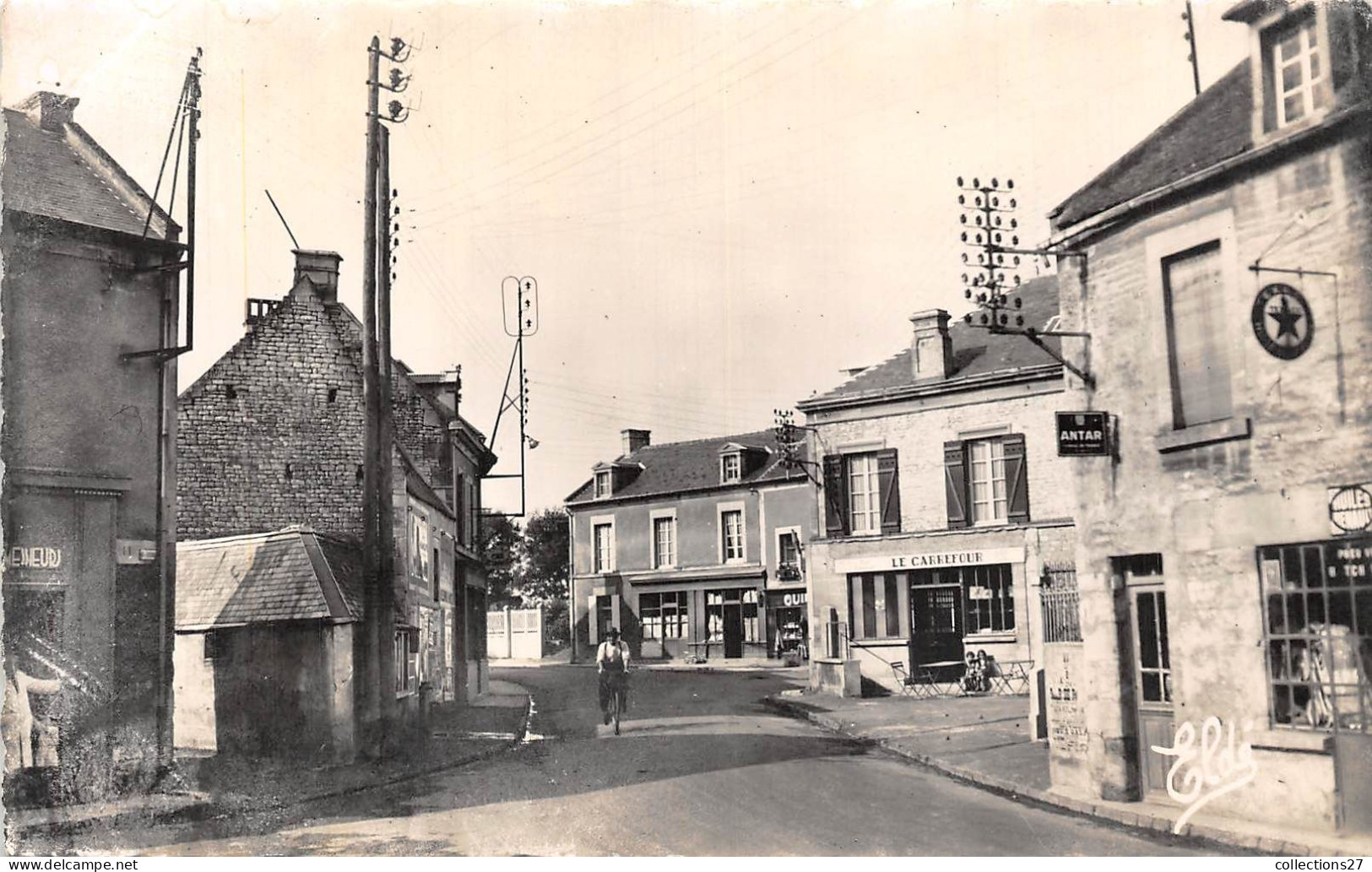 14-LUC-SUR-MER- PLACE DE LA CROIX - Luc Sur Mer