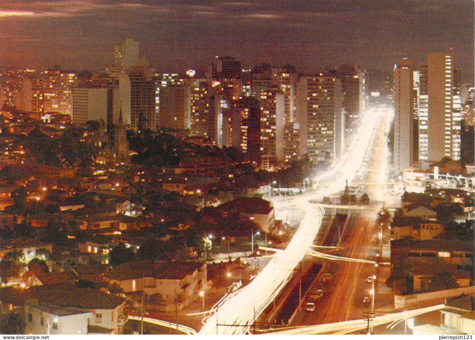 Belo Horizonte - Vue Nocturne Sur L'Avenue Afonso Pena - Belo Horizonte