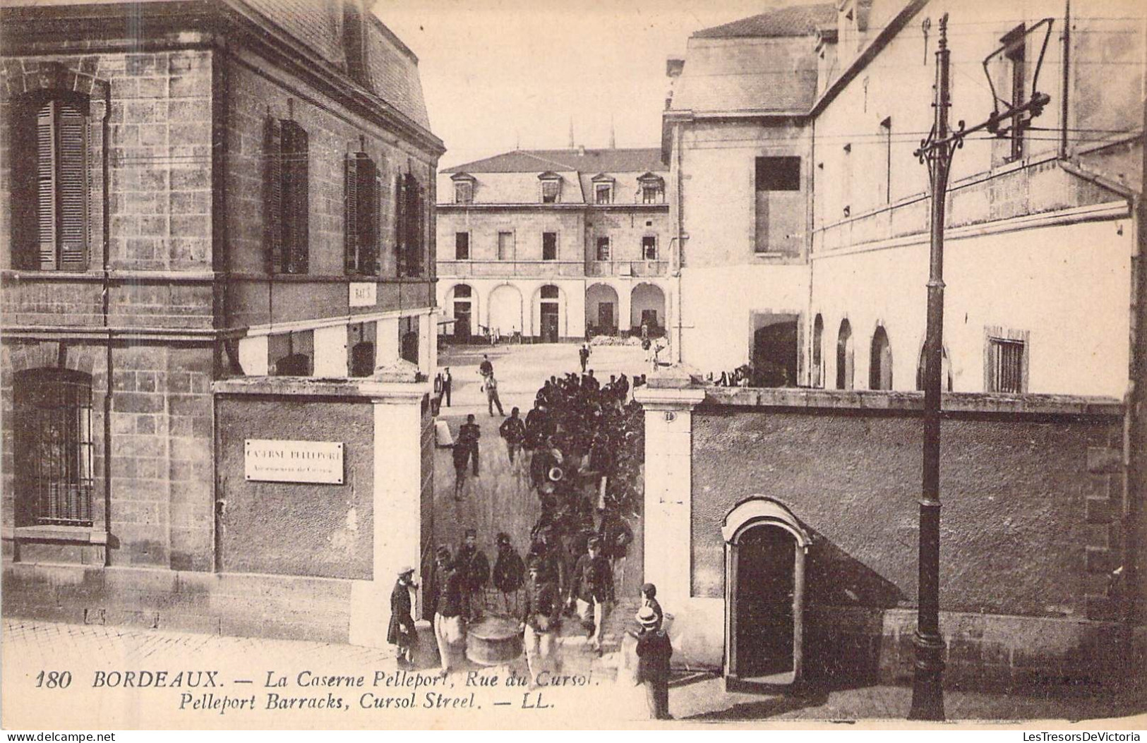 FRANCE - 33 - BORDEAUX - La Caserne Pelleport - Rue Du Cursoi - Carte Postale Ancienne - Bordeaux