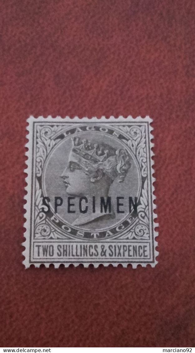 Très Rare Et Ancien Timbre LAGOS ; Spècimen , Two Shillings , Six Pence , Neuf  Specimen - Fiktive & Specimen