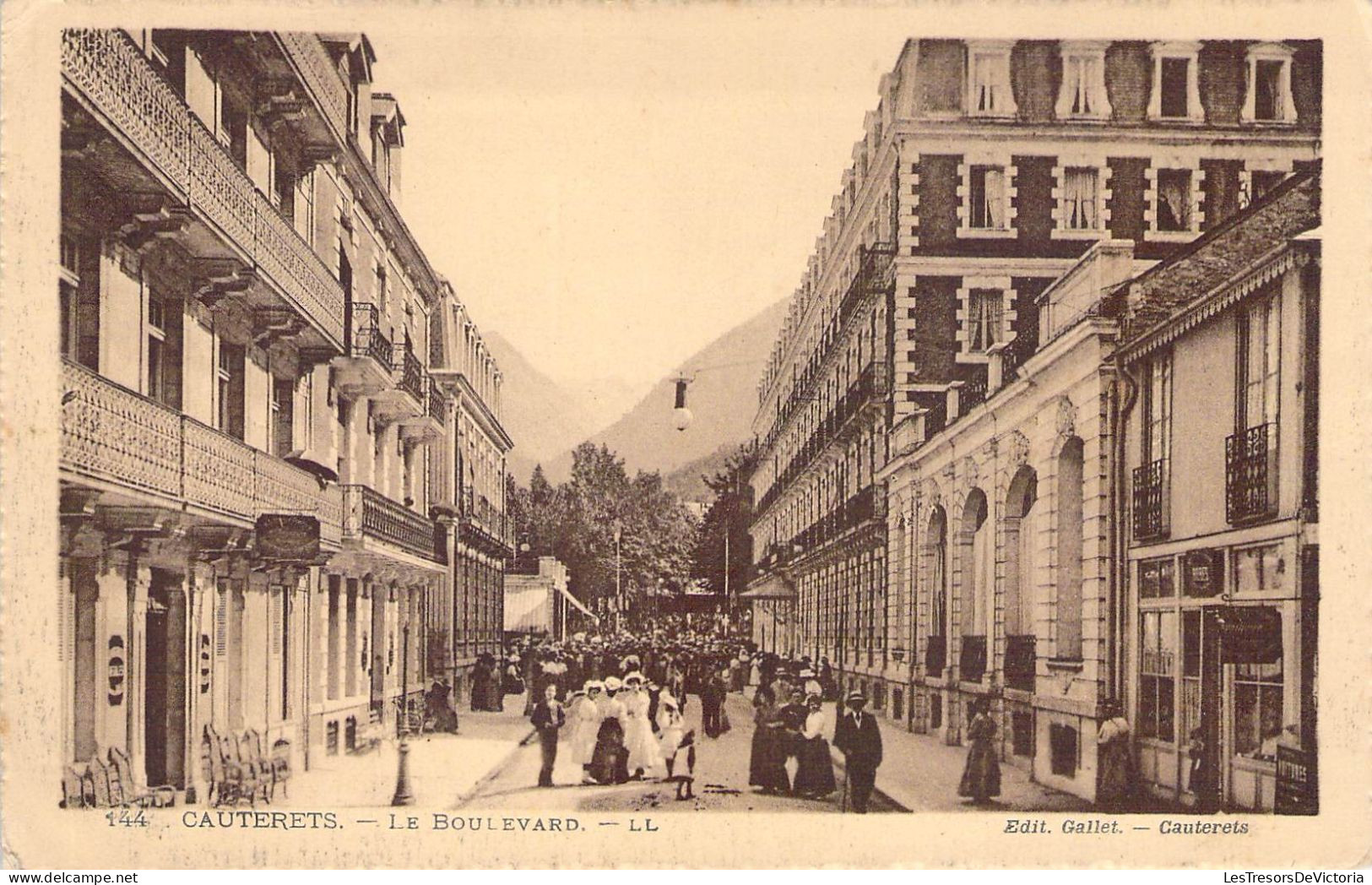 FRANCE - 65 - CAUTERETS - Le Boulevard - Edit Gallet - Carte Postale Ancienne - Cauterets