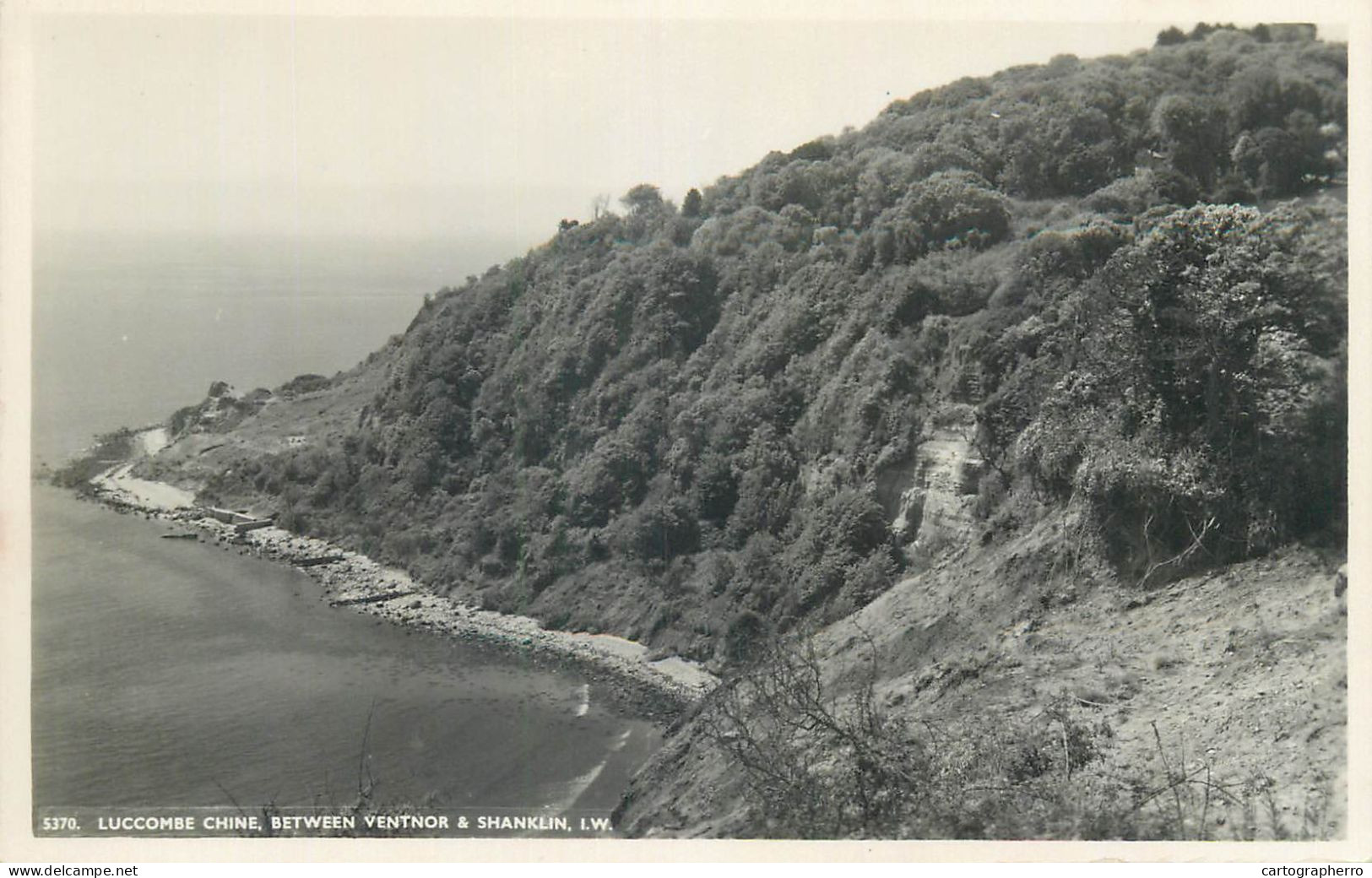 Postcard UK England Isle Of Wight > Shanklin Luccombe Chine - Shanklin