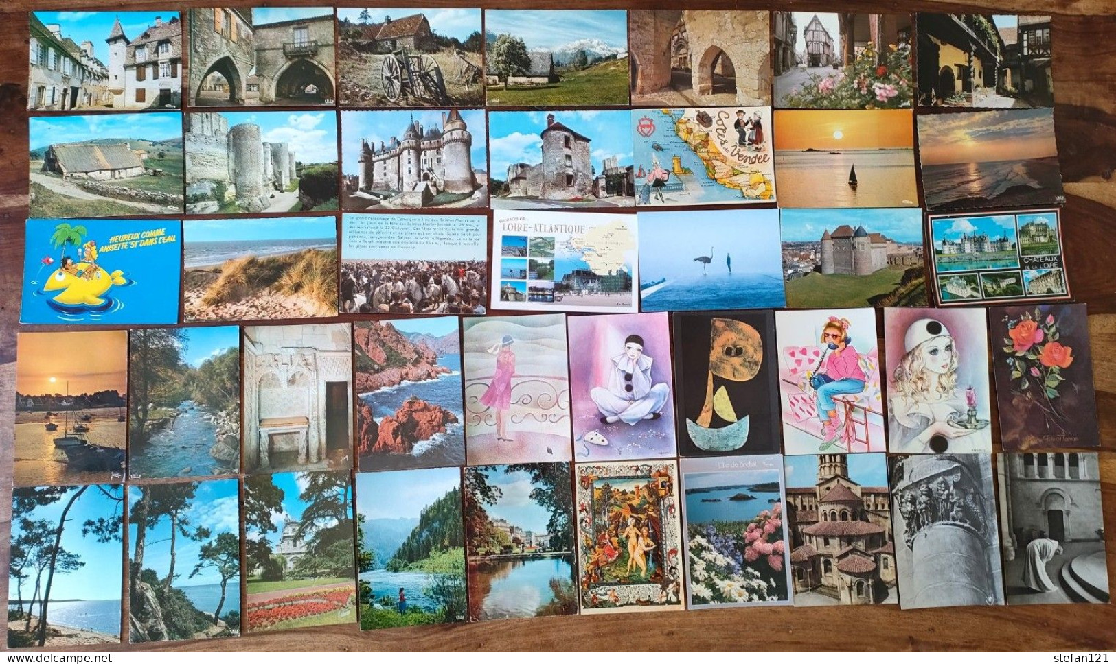 Lot de cartes postales semi modernes - France = 952 - Monde = 163 - + 212 petites cartes - Toutes photographiées