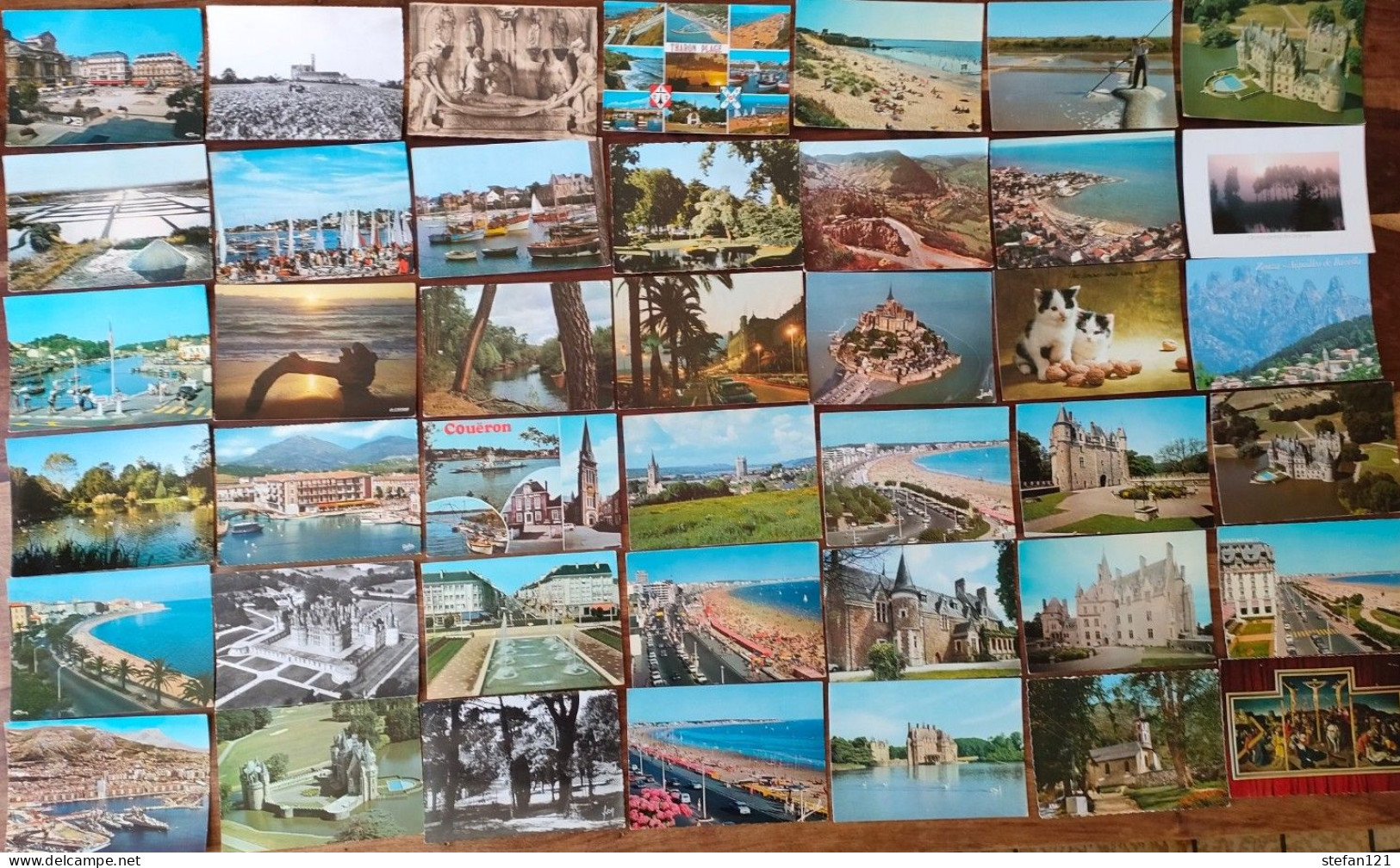 Lot de cartes postales semi modernes - France = 952 - Monde = 163 - + 212 petites cartes - Toutes photographiées