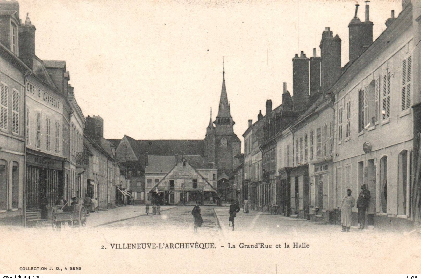 Villeneuve L'archevêque - La Grand Rue Et La Halle - Café - Villeneuve-l'Archevêque