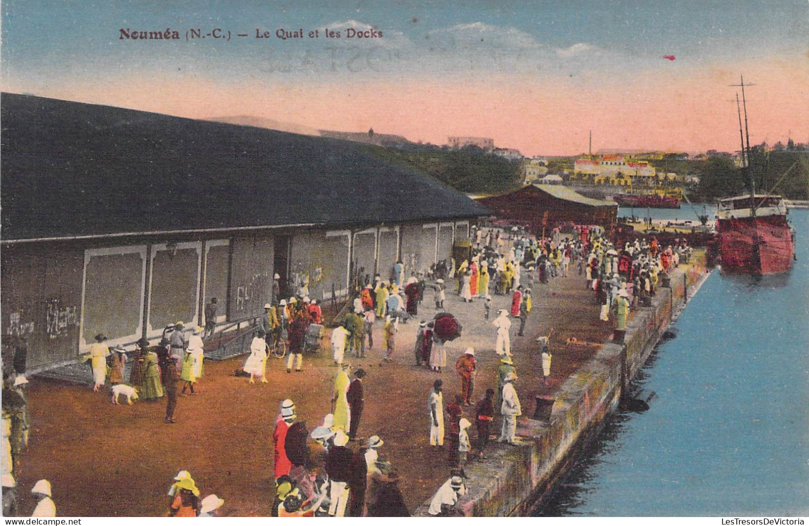 Nouvelle Calédonie - Nouméa - Le Quai Et Les Docks - Colorisé - Animé - Bateau - Carte Postale Ancienne - Nouvelle-Calédonie