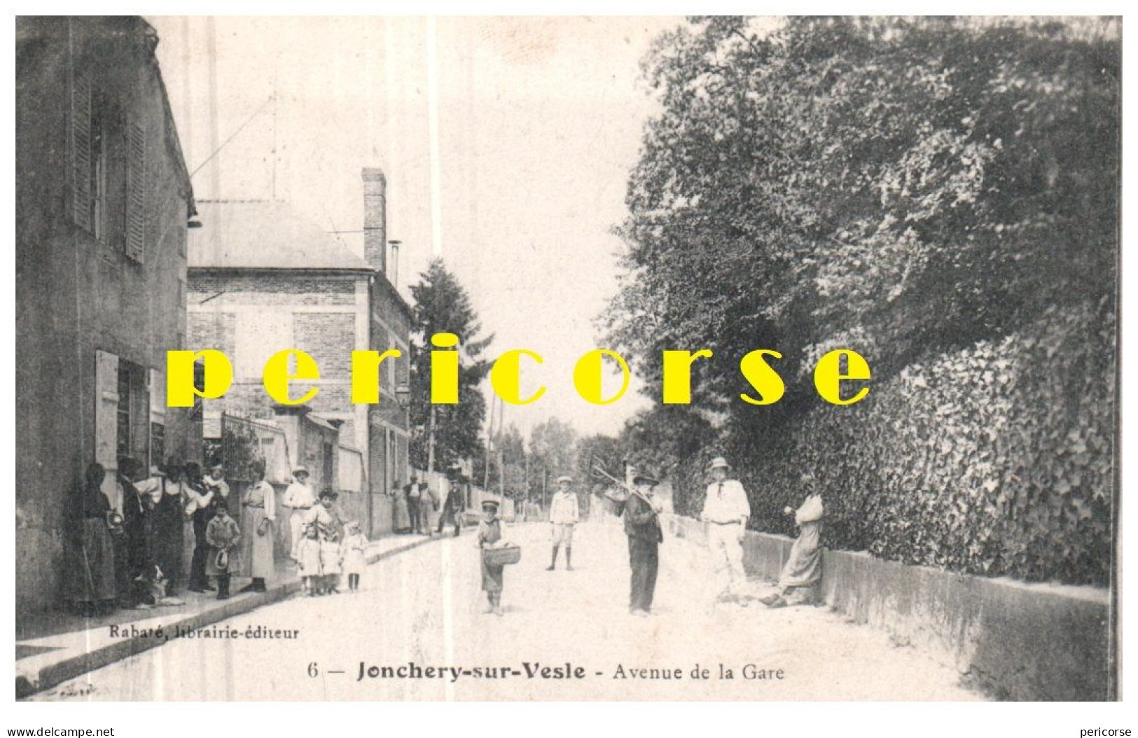 51  Jonchery Sur Vesle  Café Avenue De La Gare  Groupe De Personnes - Jonchery-sur-Vesle