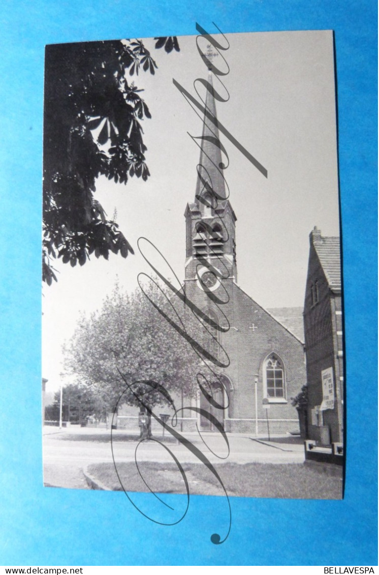 Wijnegem Kerk  Druk Radoux.  Ca 1985 - Wijnegem