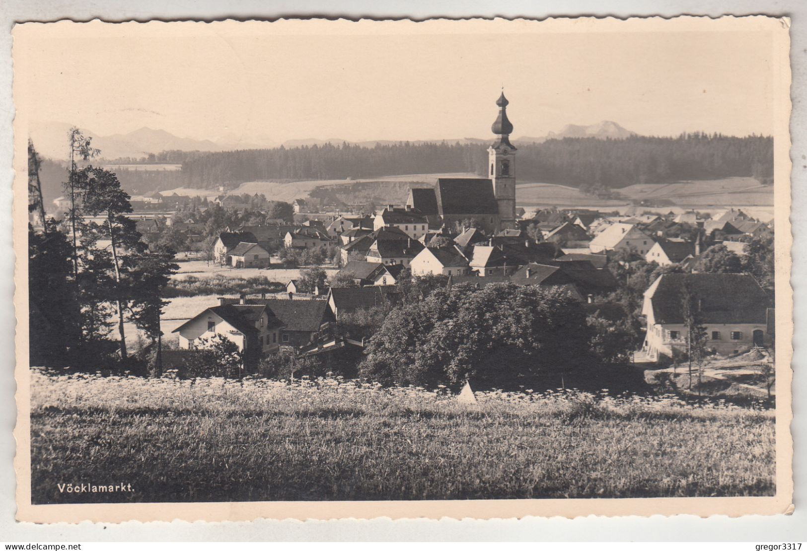 C7071) VÖCKLAMARKT - Kirche Häuser Wiese ALT 1941 - Vöcklabruck