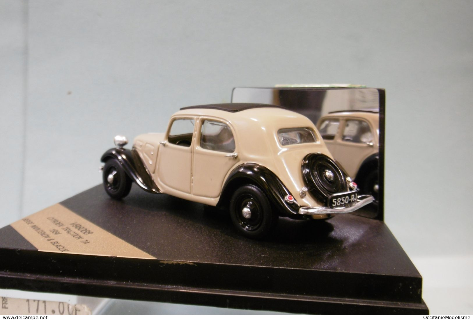 Vitesse - CITROEN TRACTION 7A 1934 Beige Et Noir Réf. VCC98068 BO 1/43 - Vitesse