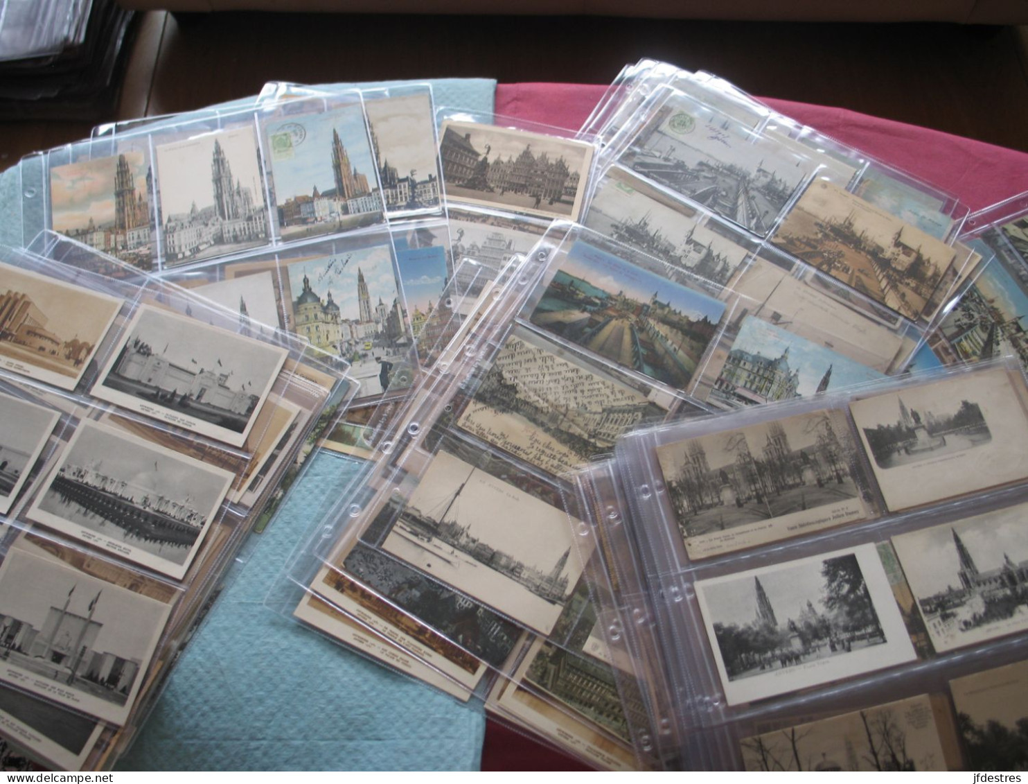 Anvers Plus De 1400 Cartes Postales Depuis 1900. 537 Sont Affranchies Estampillés Antwerpen En 250 Pochettes Polyester - 500 Karten Min.