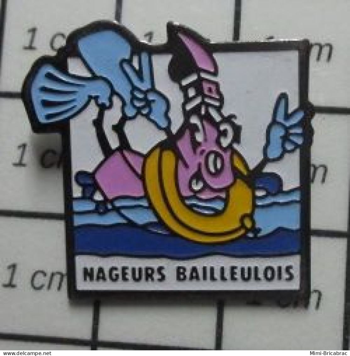 310B Pin's Pins / Beau Et Rare / SPORTS / NATATION NAGEURS BAILLEULOIS - Zwemmen