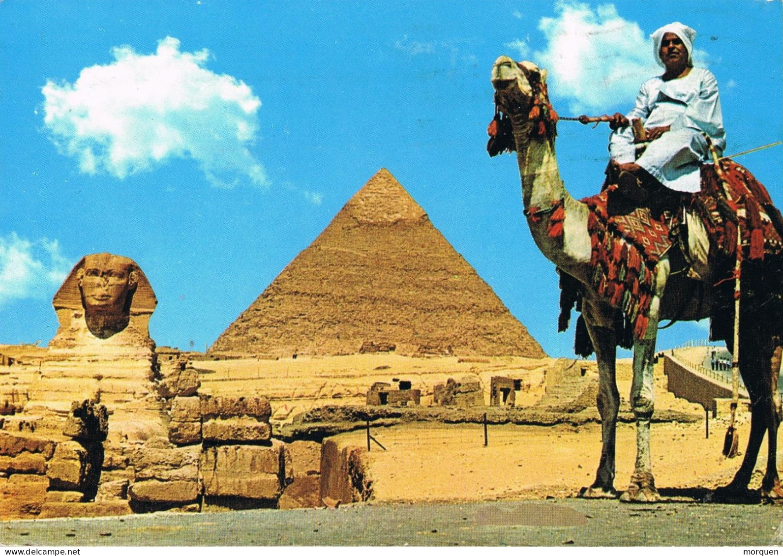 49642. Postal  Aerea LUQSOR (Egypte) 1973. Sello Luxor Y Vista De Camello Y Pitamides - Briefe U. Dokumente