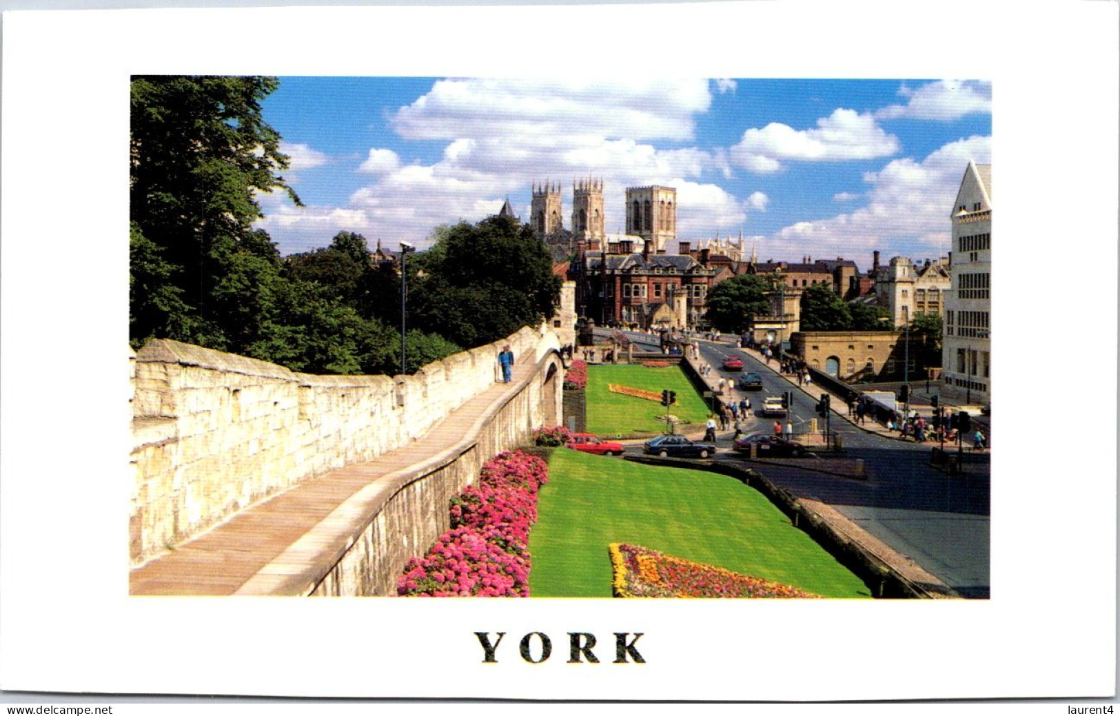 (4 P 43) UK - York (City Wall & Cathedrale) Lighthly Shorten - York