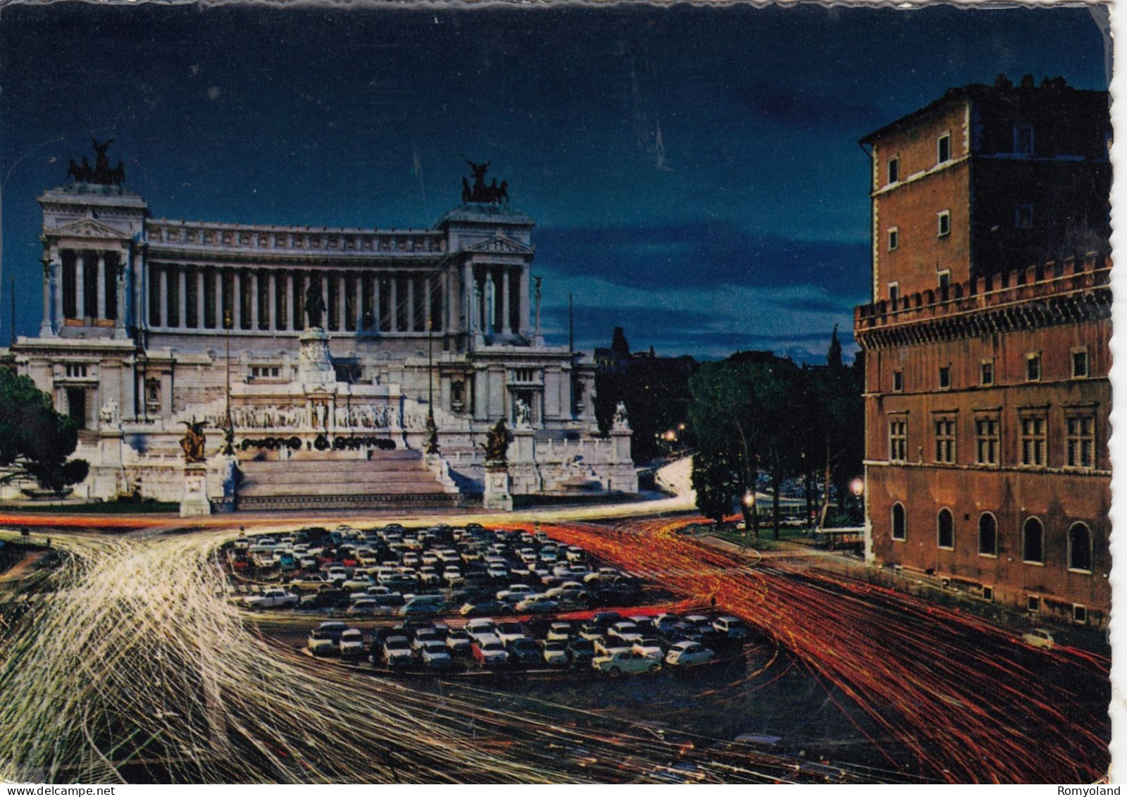 CARTOLINA  ROMA,LAZIO-PIAZZA VENEZIA E MONUMENTO A VITTORIO EMANUELE II-MEMORIA,CULTURA,BELLA ITALIA,VIAGGIATA 1960 - Altare Della Patria