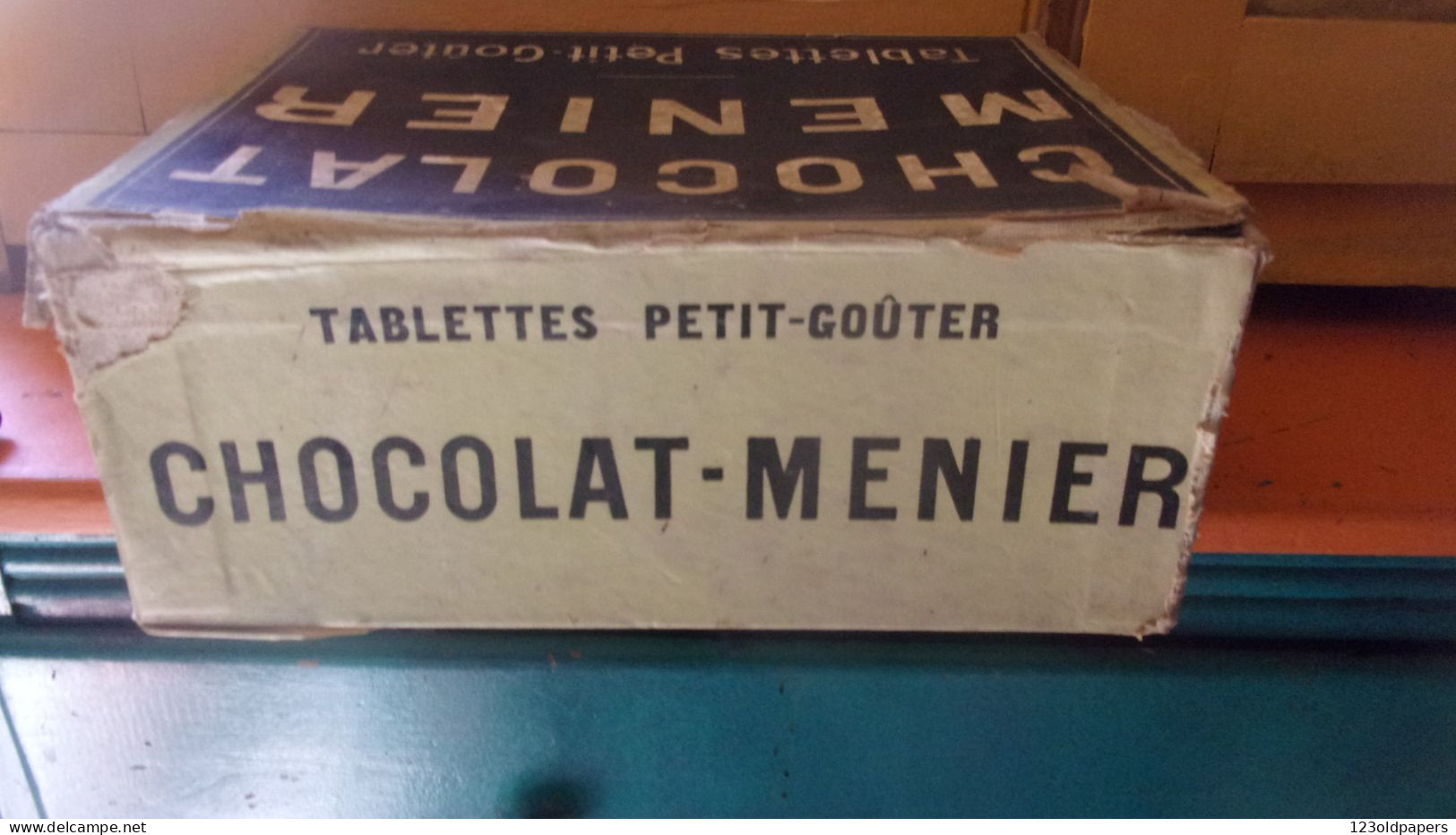 CHOCOLAT MENIER RARE ANCIENNE GRANDE BOITE TABLETTES PETIT GOUTER DANS SON JUS - Scatole