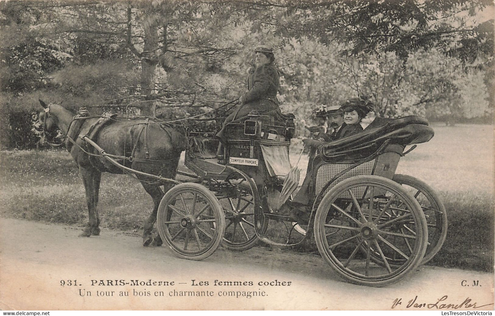 France - Paris Moderne - Les Femmes Cocher - Un Tour Au Bois En Charmante Compagnie   -  Carte Postale Ancienne - Petits Métiers à Paris