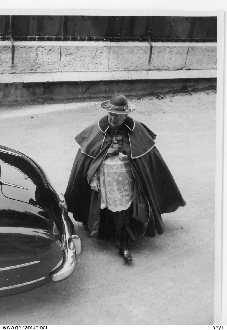 Photo  Archevêque De Paris,Maurice Feltin,Studio Dabo Paris,Format 13/18,1954 - Identifizierten Personen