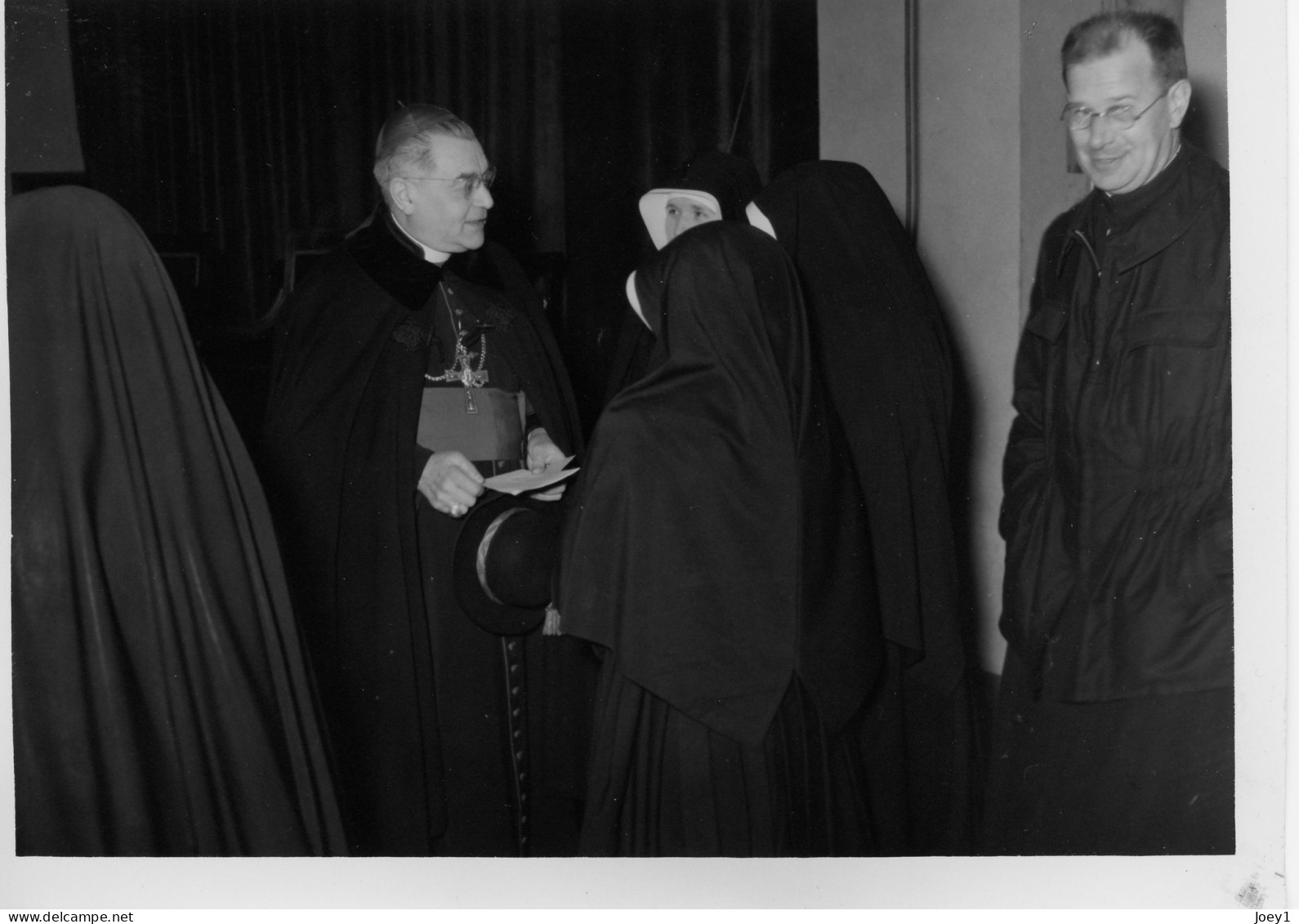 Photo  Réunion Eclésiastique,Studio Dabo Paris,Format 13/18, Années 50 - Identified Persons