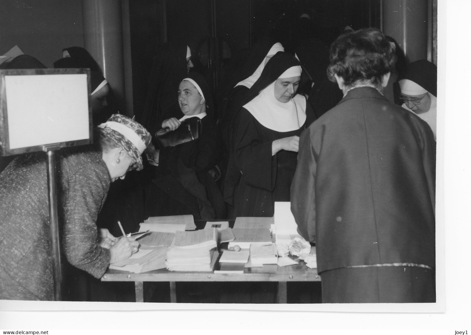 Photo  Réunion Ecclésiastique Paris,Studio Dabo Paris,Format 13/18, Années 50 - Identifizierten Personen